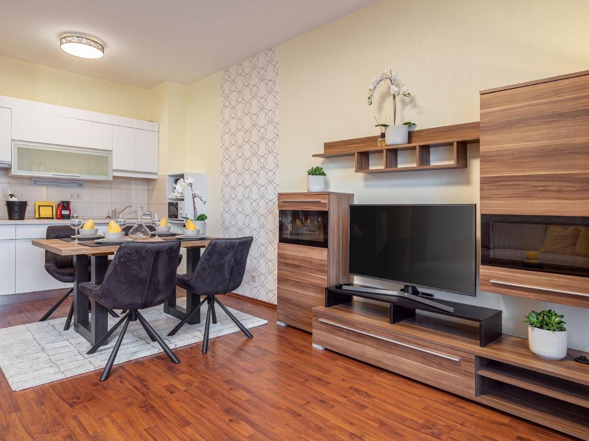 Alpe Adria Apartments - Top 1 By S4Y Faak am See Bagian luar foto
